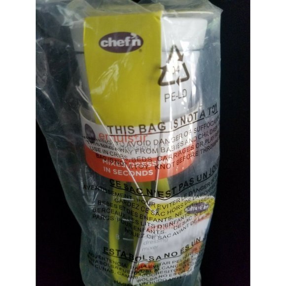 Chef'n Emulstir™ Salad Dressing Mixer New with Packaging Measuring Cup Sealed - Picture 3 of 5